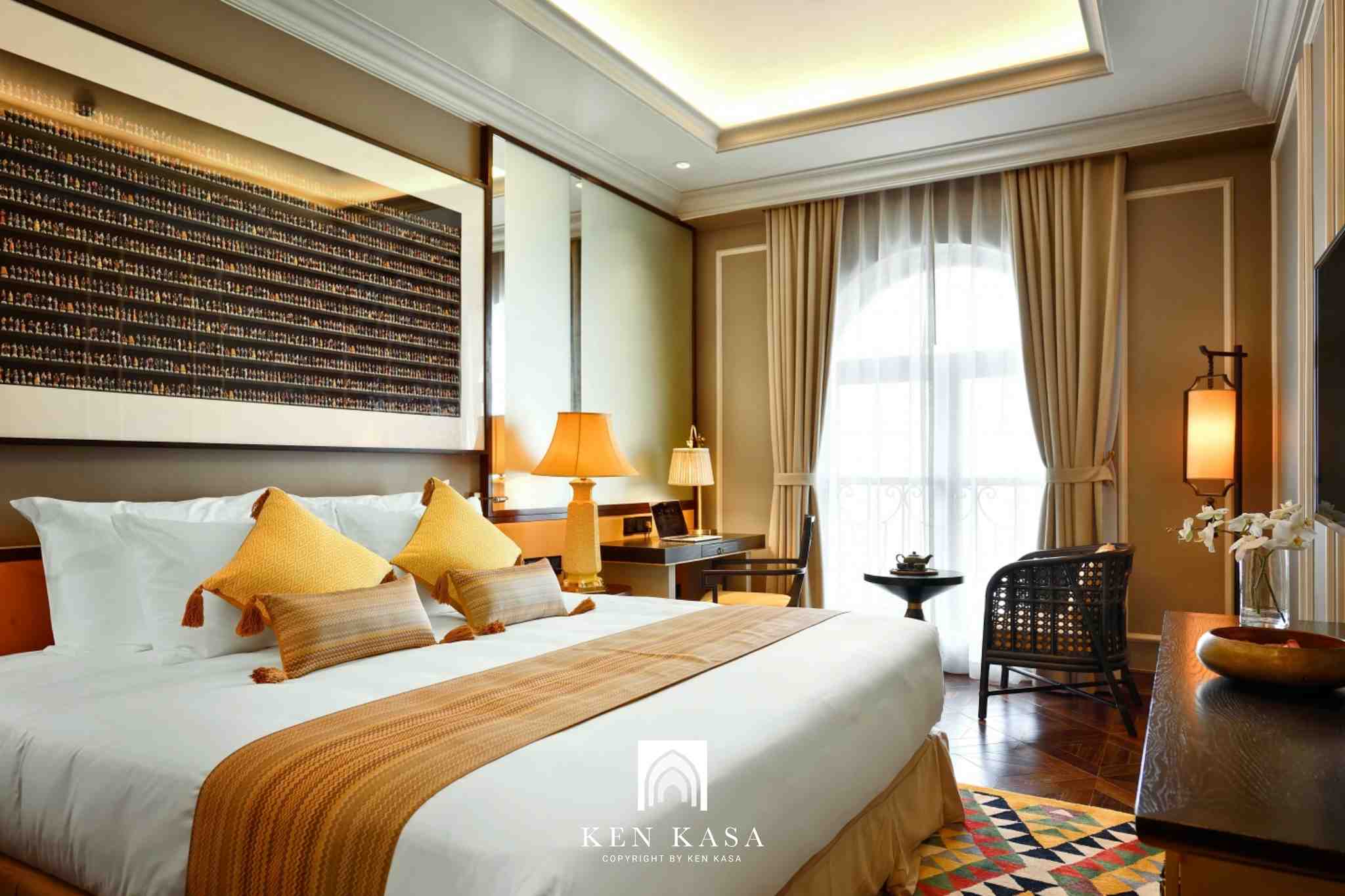 Phòng Executive Suite tại Silk Path Grand Resort & Spa